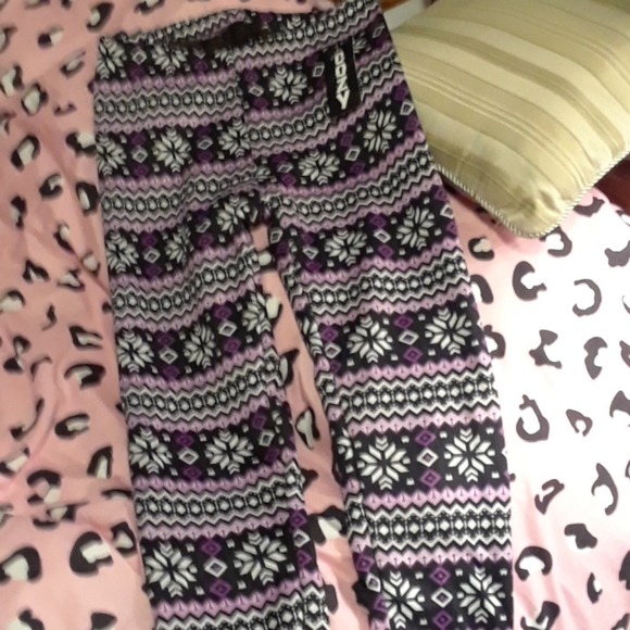 2/$30 - Leggings - Just cozy - Picture 3 of 3